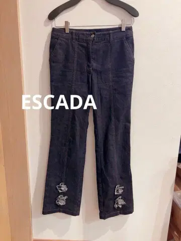 ESCADA 에스카다 데님 팬츠 슬림 레그 라인 슬릿