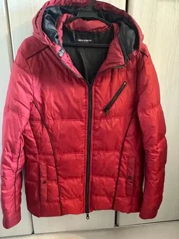 HIDEAWAY 다운 자켓