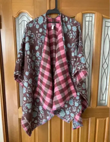 롤러 애슐리 가운