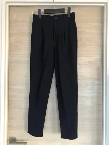 맥피 네이비 팬츠