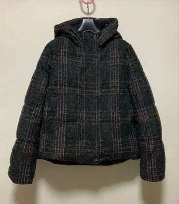 체크 무늬가 귀여운 다운 자켓 캐러밴 Caravan