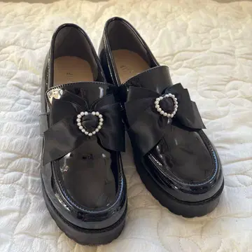 Avail CHIPCLIP 통굽 로퍼 리본 M 사이즈 블랙 지뢰계