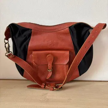 IL BISONTE 숄더백 브라운/블랙