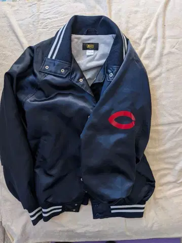 중앙대학 ZETT 바시티 자켓 L-O 네이비