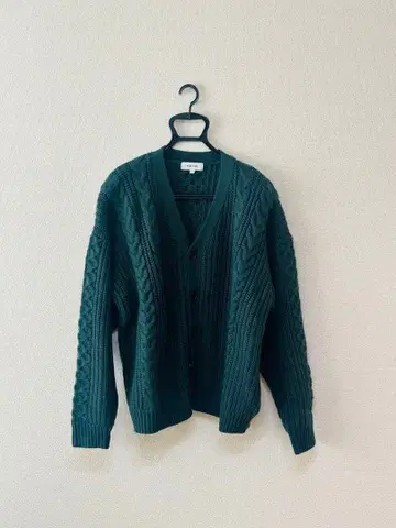 다크 그린 케이블 니트 가디건 L 사이즈