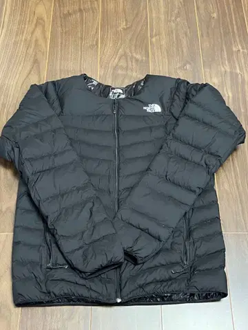 THE NORTH FACE 블랙 썬더 라운드넥 다운 자켓