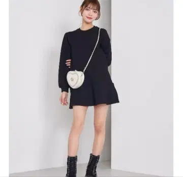 Darich 블랙 맨투맨 프릴 원피스