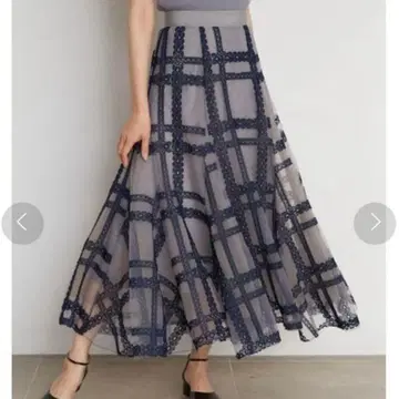 최종 가격 인하 SNIDEL 자수 샤샤 스커트 블루