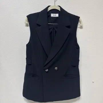 스나이델 블랙 베스트