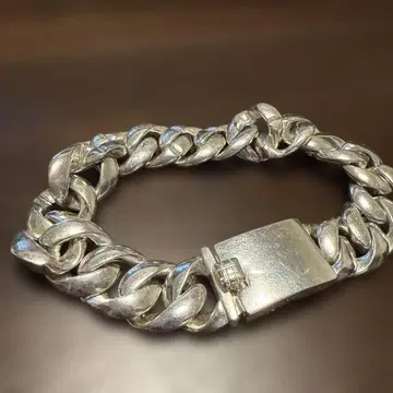 실버 체인 팔찌