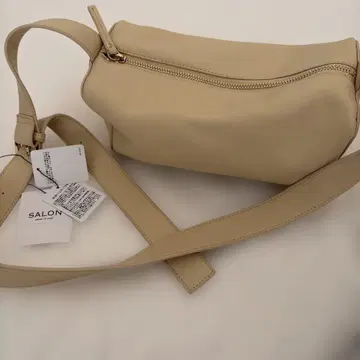 [ 미사용 새상품 ] SALON 숄더백