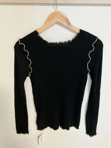 [새상품] 프릭스스토어 멜로우 리브 보트넥 F