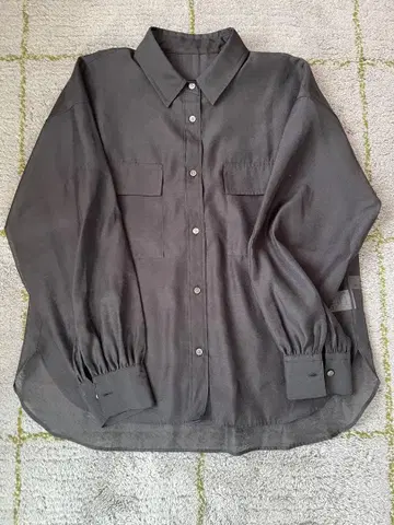 M7days 블랙 긴팔 블라우스 비침 있음