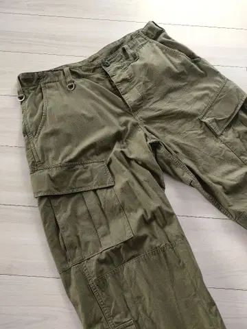 유니폼 익스페리먼트 카고 팬츠 사이즈 4