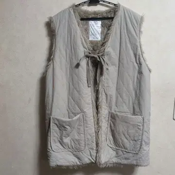 niko and 퀼팅 베스트 플리스 라이트 베이지 색상