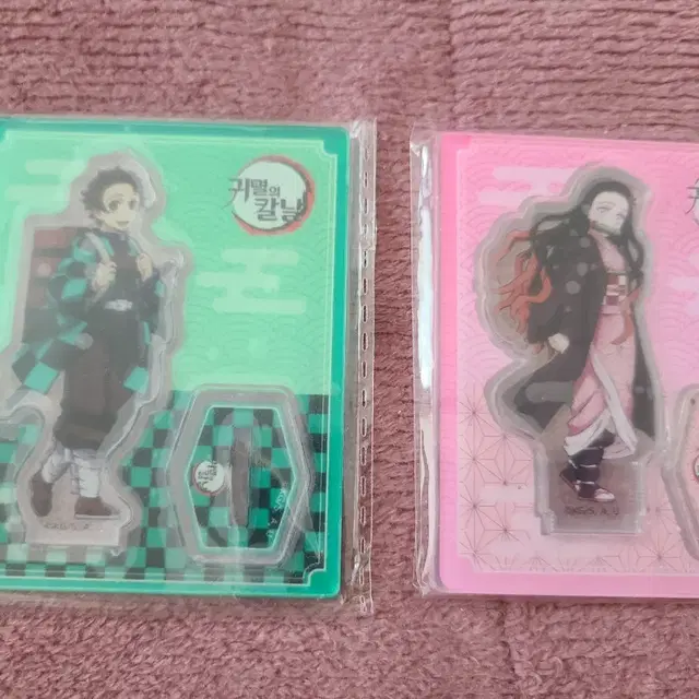 세븐일레븐 귀멸의 칼날 아크릴 스탠드 탄지로 네즈코 판매