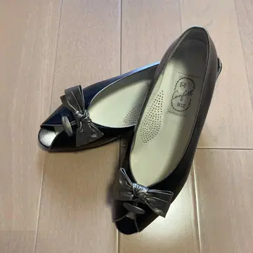 [ 미사용 새상품 ] Comfort RIZ 블랙 오픈토 펌프스