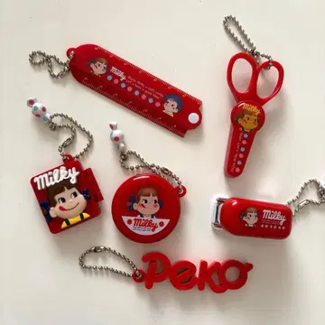 후지야 페코짱 미니 잡화 키링 6개 묶음 판매