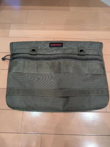 UNITED ARROWS 별주 브리핑 클러치백