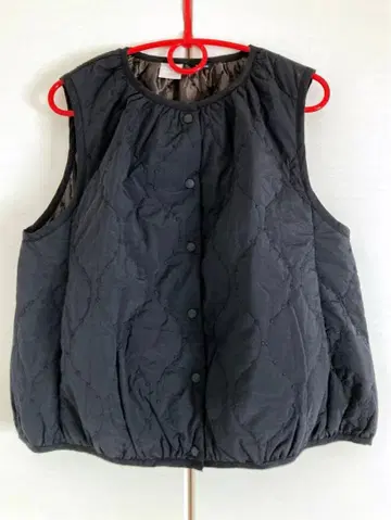 충전솜 자수 퀼팅 베스트 미사용