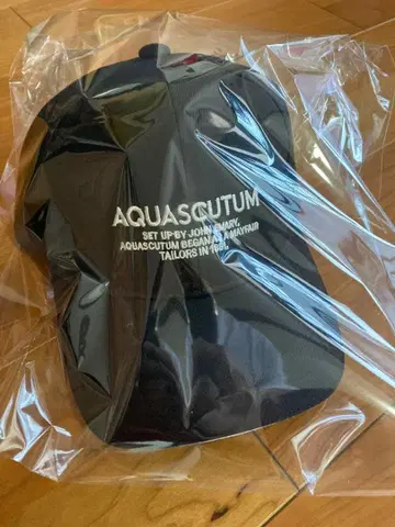 AQUASCUTUM 블랙 캡 모자 골프 캡. 새상품!