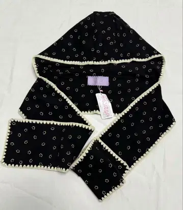 MINJIENA 스마일 무늬 프릴 달린 스톨