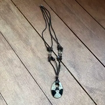 아마미오시마산 목걸이 하브 츠무기 오키나와