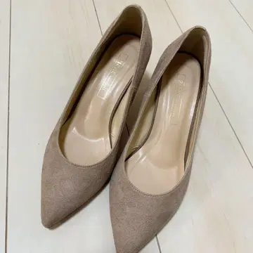 PICHE 베이지 하이힐 펌프스 38