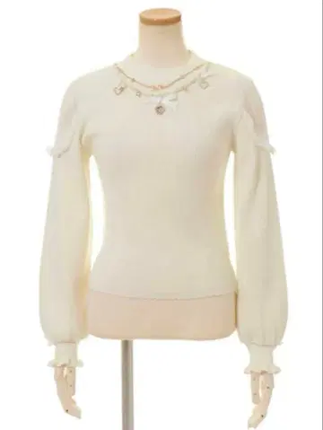 [컨디션 최상] LIZLISA 리즈리사 목걸이 포함 리브 니트탑 화이트