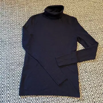 TOMORROWLAND 터틀넥 니트