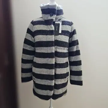 메이슨 그레이 스트라이프 디자인 캐주얼 코트