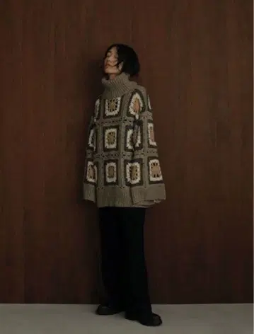 ETRE TOKYO 크로셰 터틀 니트 풀오버