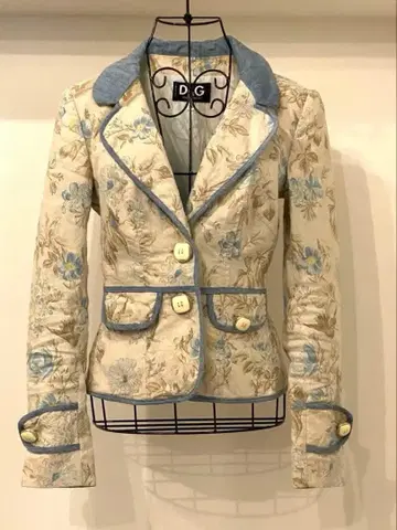 D&G 꽃무늬 테일러드 자켓 38