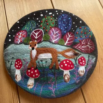 EMMA GRAND 자수 울 펠트 베레모