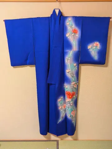파란색 꽃무늬 코몬 기모노