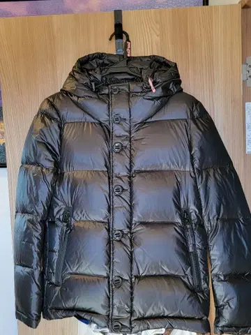 나노 유니버스 니시카와 다운 자켓