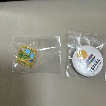 오사카 만박 스페인 파빌리온 Asturias 핀 배지 2개 세트
