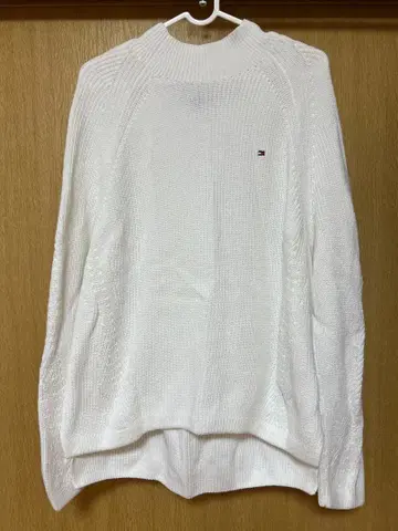 타미힐피거 케이블 니트 화이트 흰색