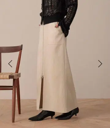 모듬 ZIP 타이트 스커트 아이보리