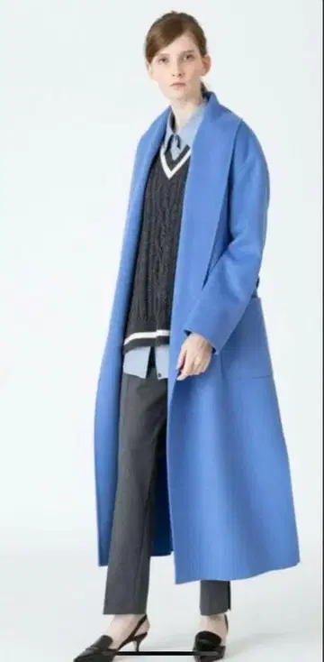 알아바일 블루 롱 코트