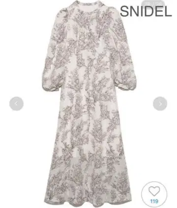 snidel 하이넥 헴 플레어 원피스