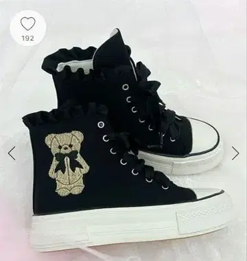 axes femme 미사용 새상품 하이컷 스니커즈 L