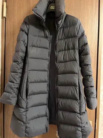 타트라스 다운 코트 02