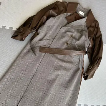 MURUA 체크 무늬 트렌치코트