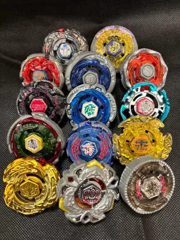 메탈 파이트 베이블레이드 묶음 판매 은퇴 상품 교환 부품 런처 포함