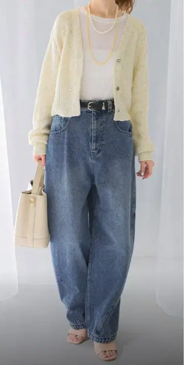 어반 리서치 ROSSO 코쿤 형태 데님 팬츠