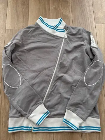 Maserati 마세라티 긴팔 맨투맨