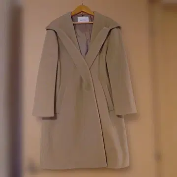 [ 새상품급 ] 스픽 앤 스팬 후드 부착 베이지 코트