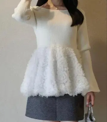 JUNOAH 튤 페플럼 도킹 니트