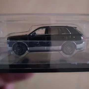 도요타 센추리 1/64 스케일 블랙 실버